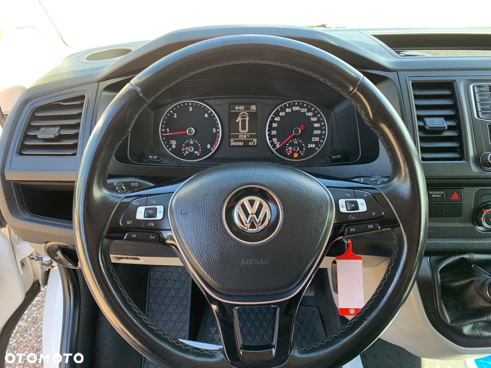 Volkswagen Transporter - 19