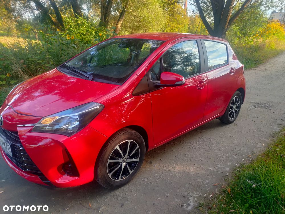 Toyota Yaris - 10