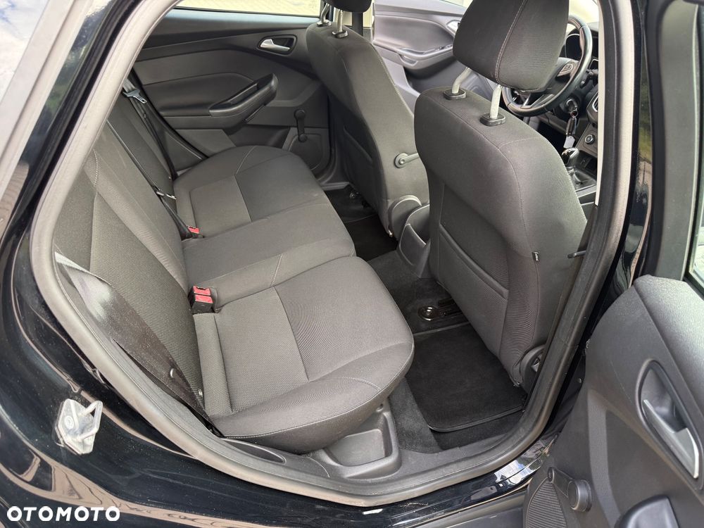 Ford Focus 1.6 Trend - 13