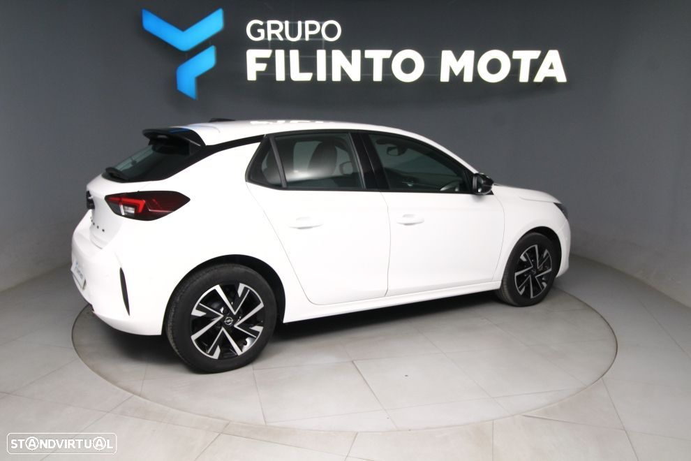 Opel Corsa 1.2 T GS - 2