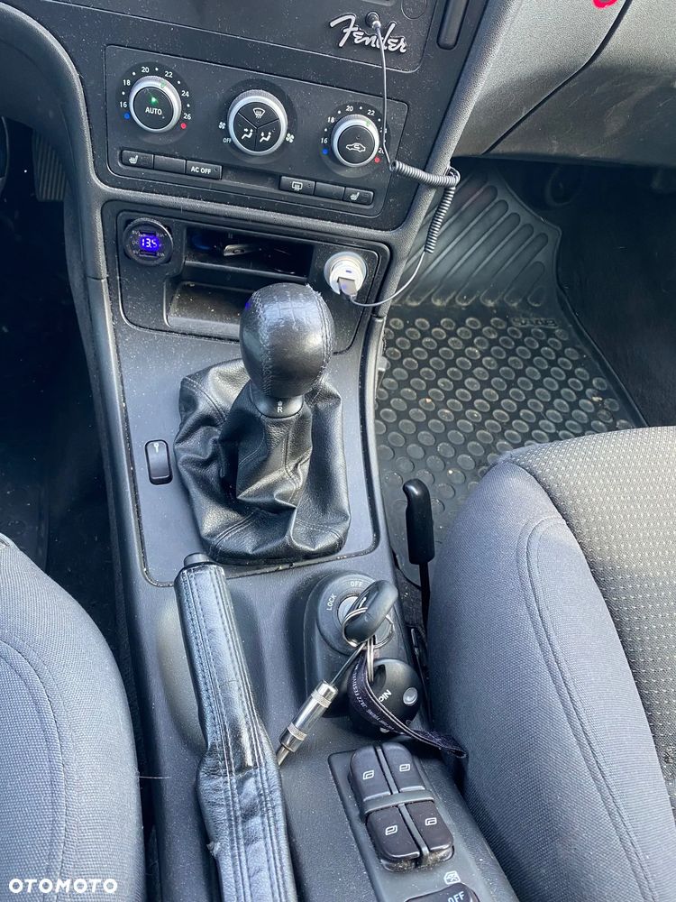 Saab 9-5 2.3T Linear Griffin Edition - 9