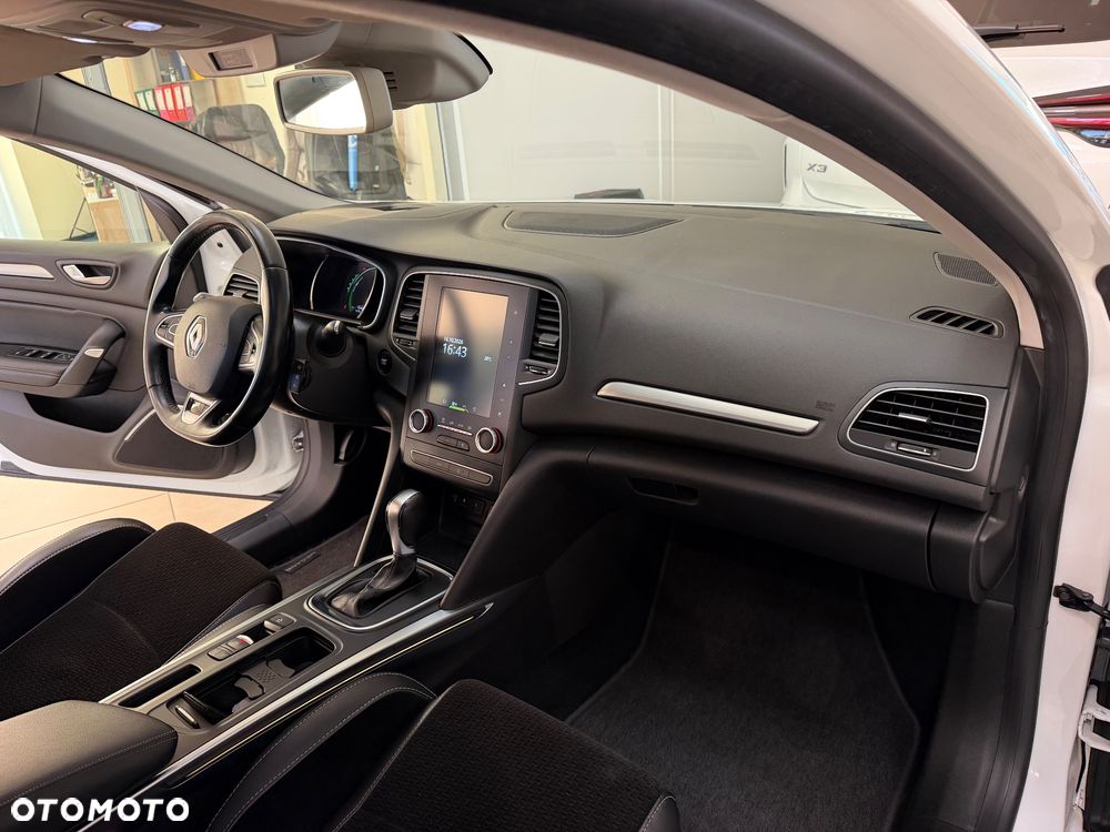 Renault Megane ENERGY dCi 110 EDC GT LINE - 28