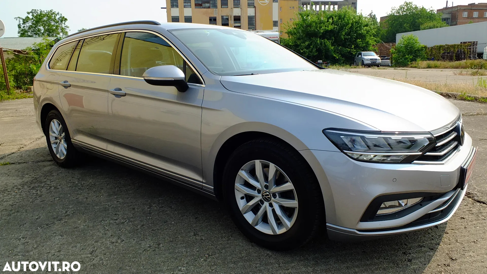 Volkswagen Passat Variant 2.0 TDI DSG Comfortline - 8