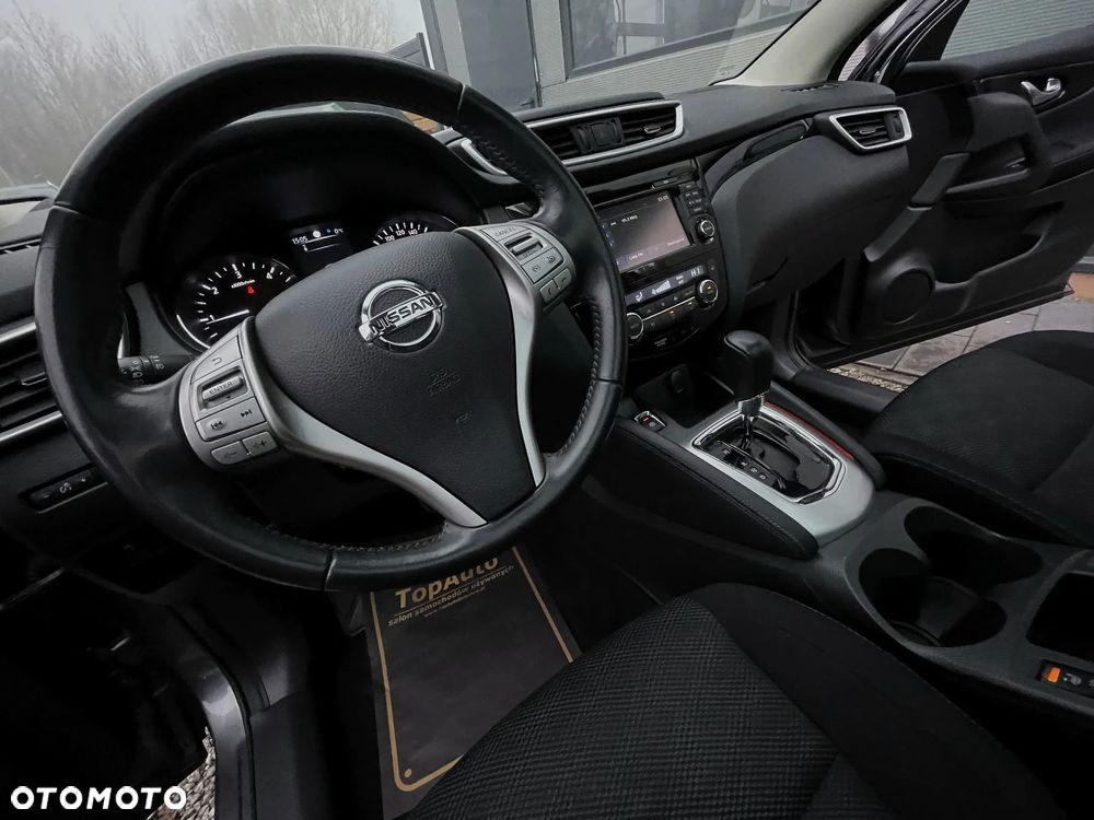 Nissan Qashqai 1.6 DCi Xtronic N-Connecta - 27
