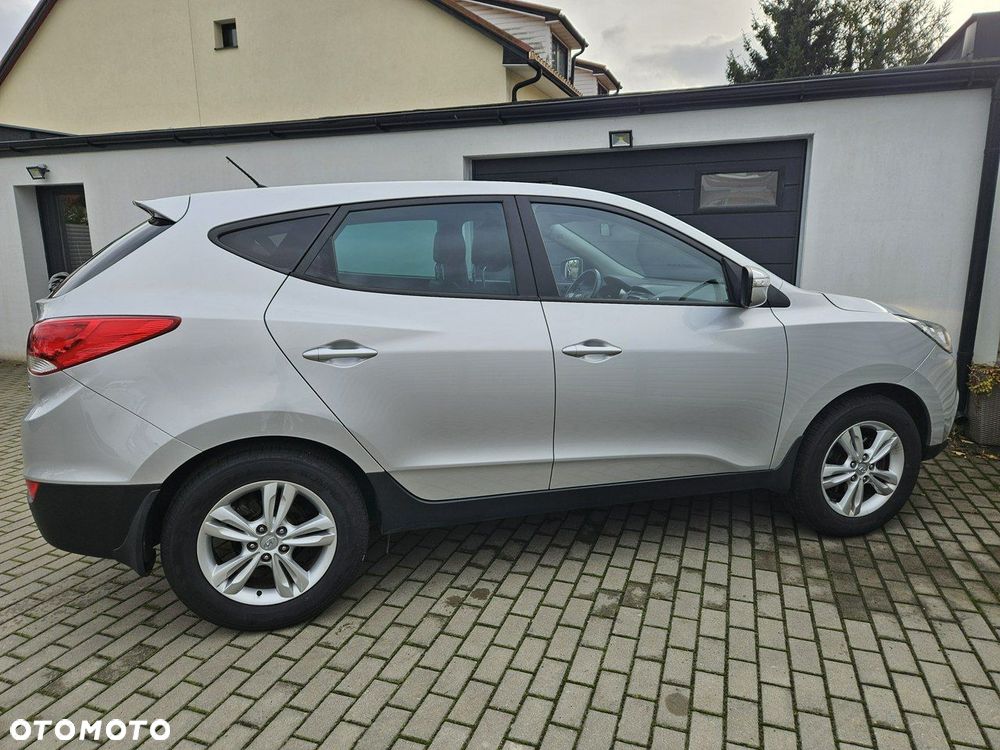 Hyundai ix35 2.0 Premium 2WD - 4