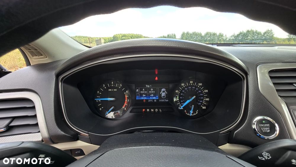 Ford Fusion - 11