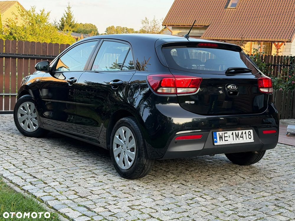 Kia Rio 1.4 M - 18