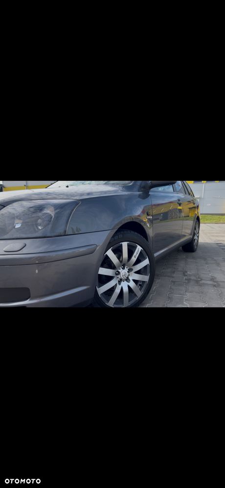 Toyota Avensis 1.6 VVT-i Terra - 16