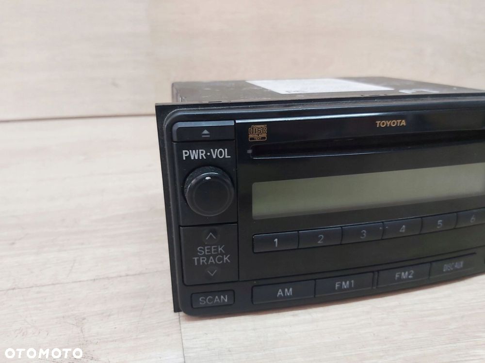 Toyota FJ Cruiser radio CD oryginał 86120-35400 - 2