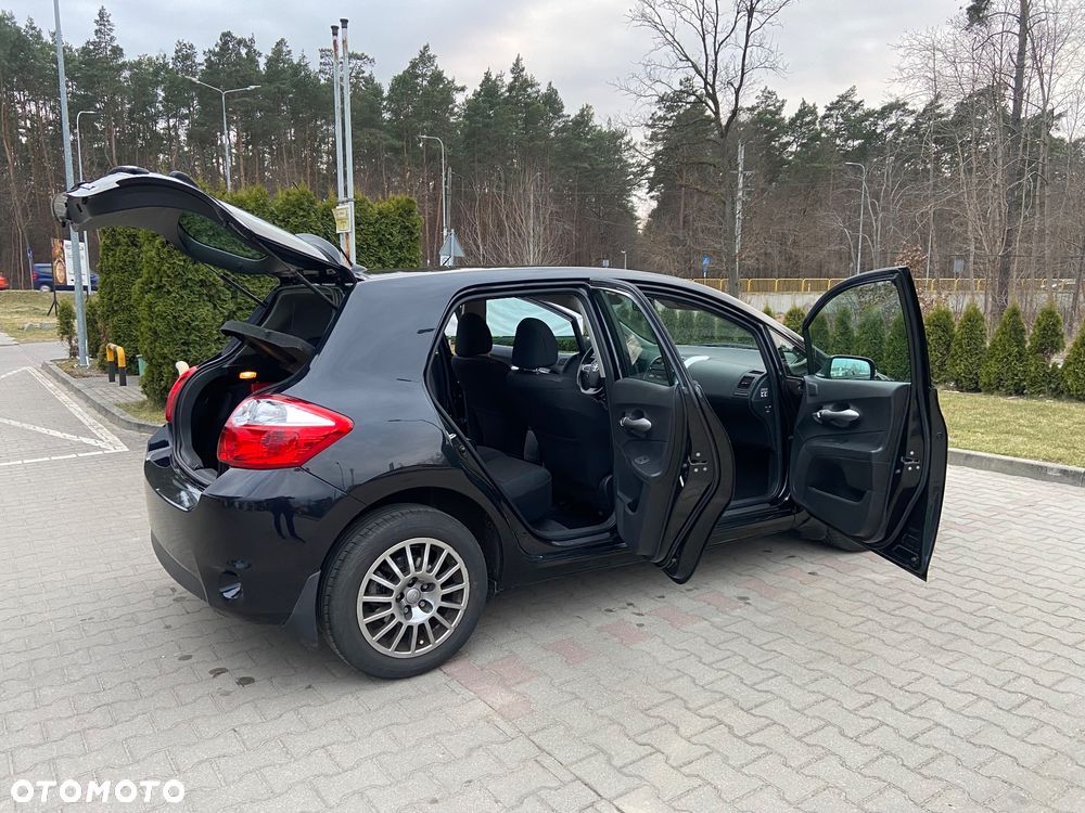 Toyota Auris 1.6 MultiMode Executive - 9