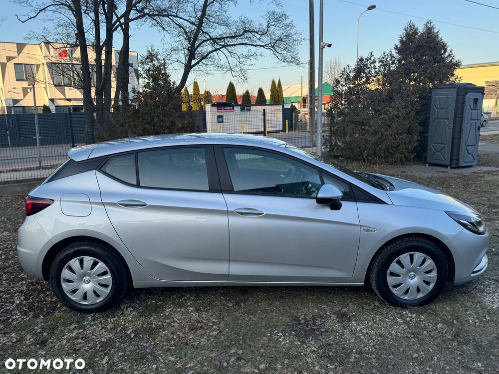 Opel Astra 1.4 T Enjoy - 19