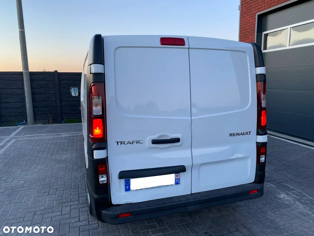 Renault TRAFIC * 2023 * Tylko 46.000km ! * 2.0 BlueDCI 130KM * LONG - 9