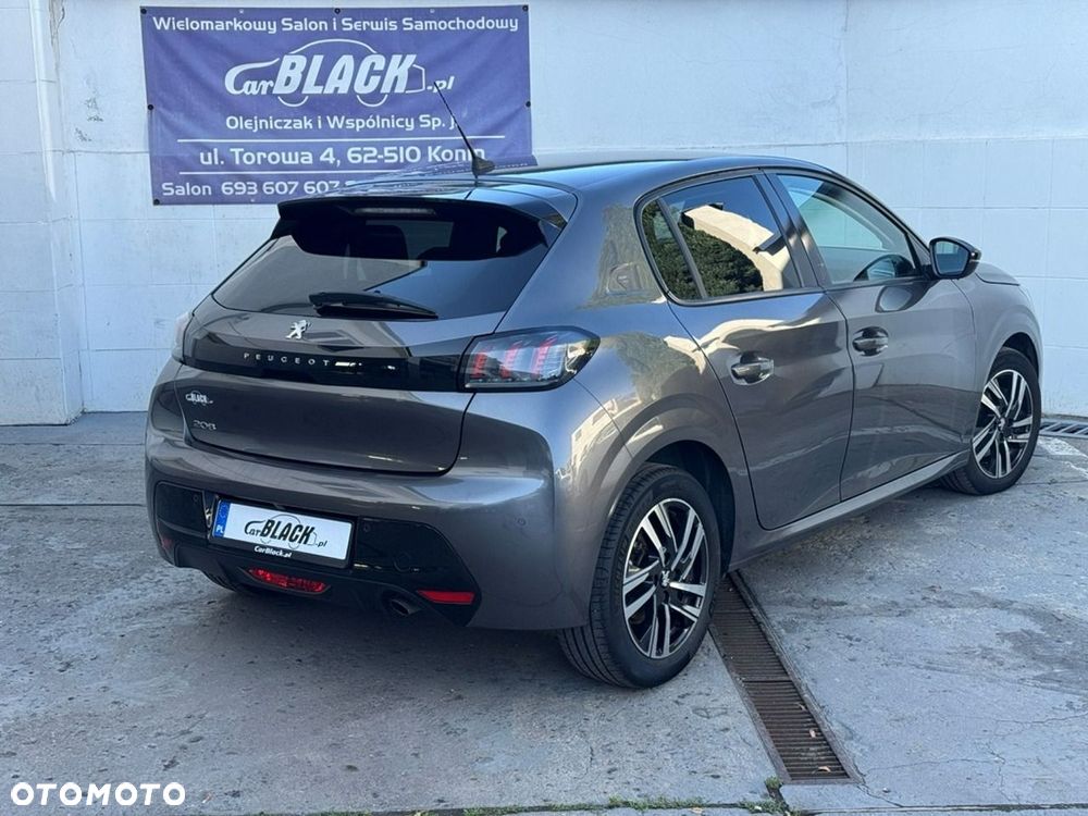 Peugeot 208 - 5