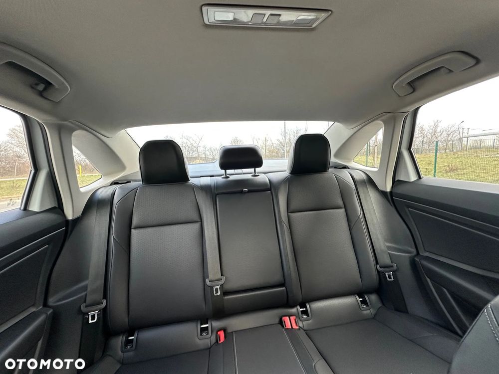 Volkswagen Jetta 1.4 TSI BMT Highline DSG - 25