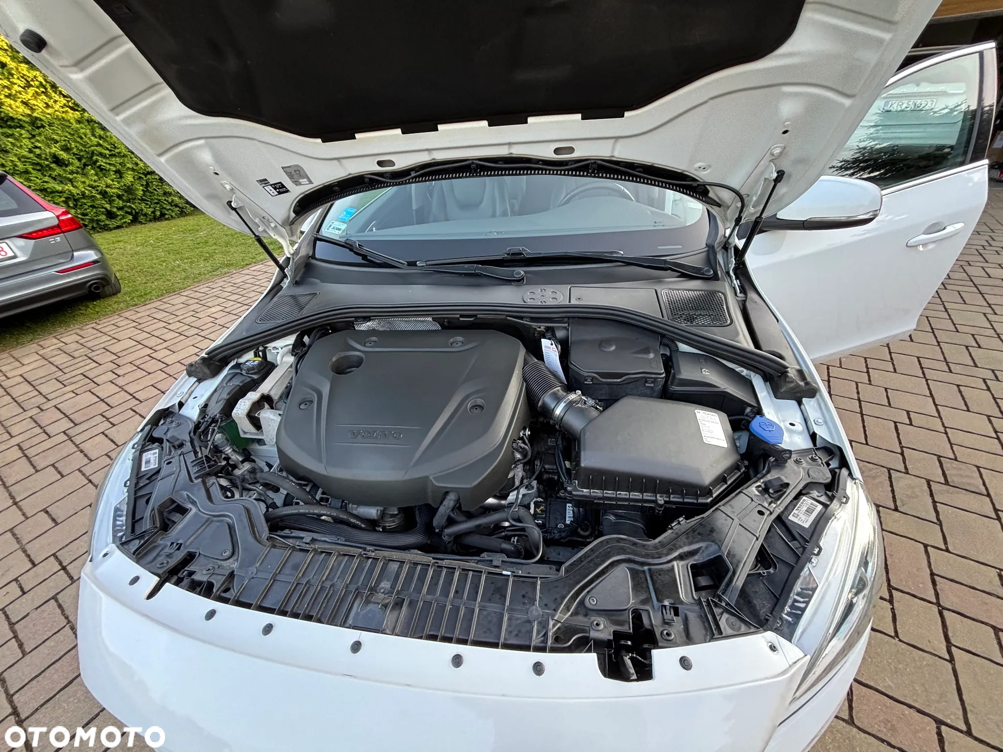Volvo V60 D3 AWD Momentum - 27