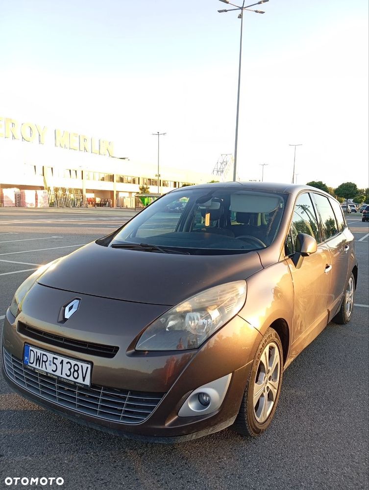 Renault Scenic TCe 130 Luxe - 2
