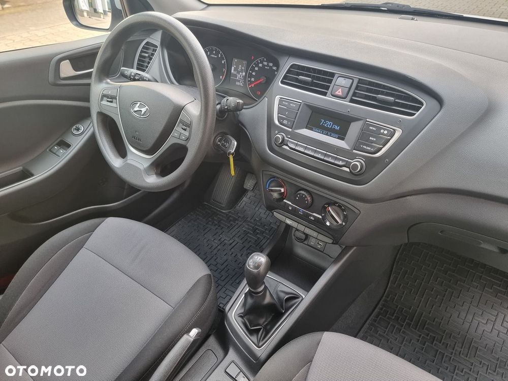 Hyundai i20 1.2 BlueDrive Classic + - 18