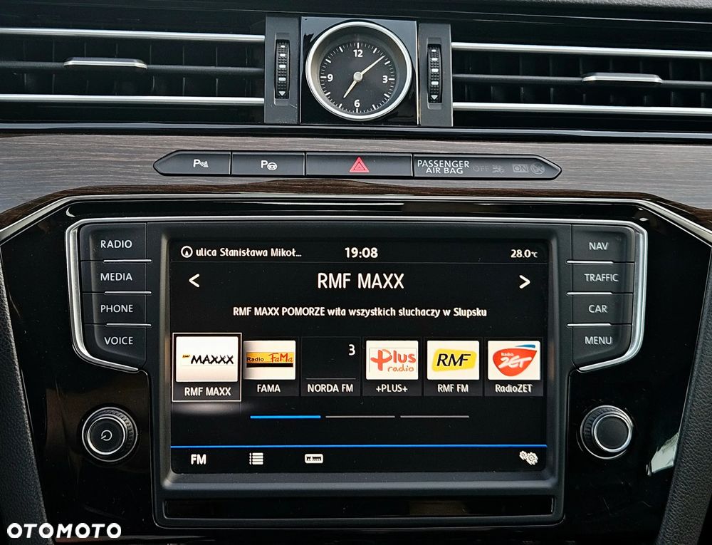 Volkswagen Passat 2.0 TDI BMT Highline - 15