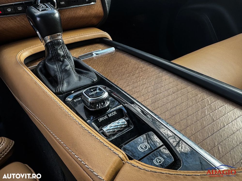 Volvo XC 90 D5 AWD Inscription - 7