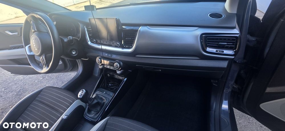 Kia Stonic 1.0 T-GDI L Business Line - 9