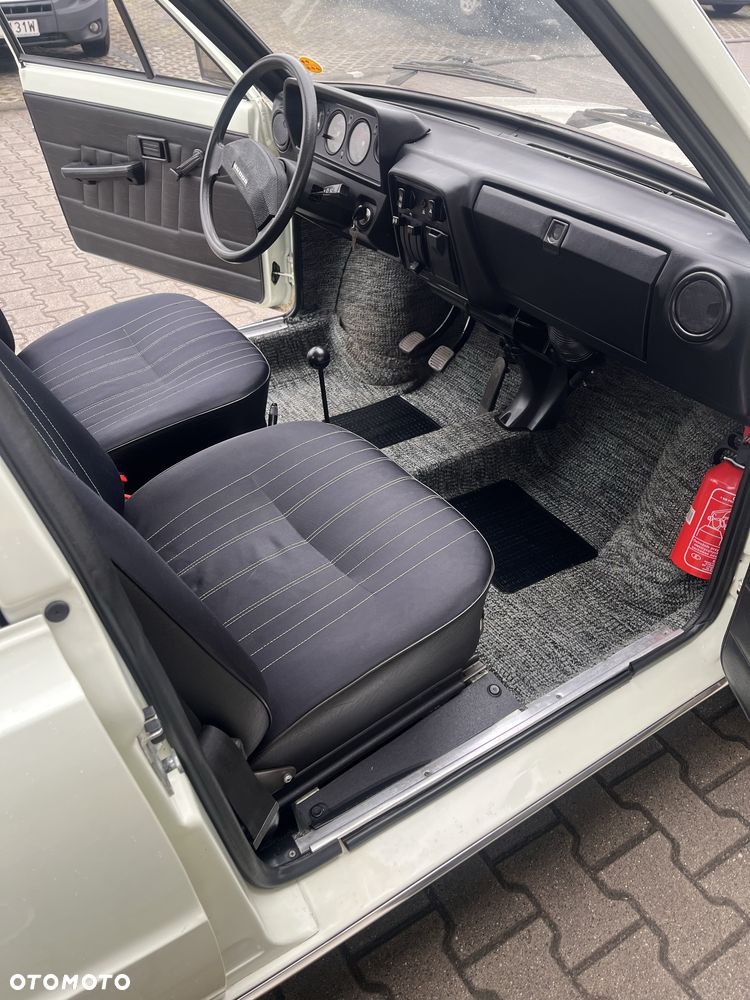 Skoda 105 - 5