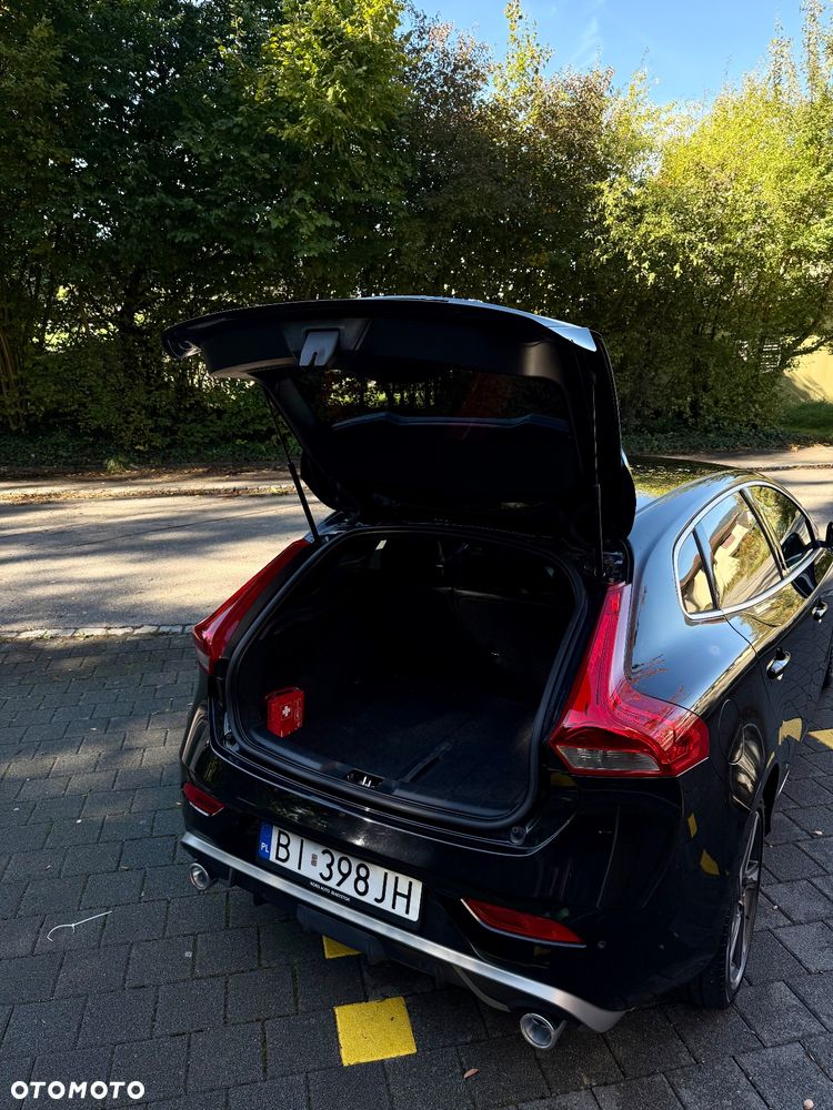 Volvo V40 D3 Momentum - 11
