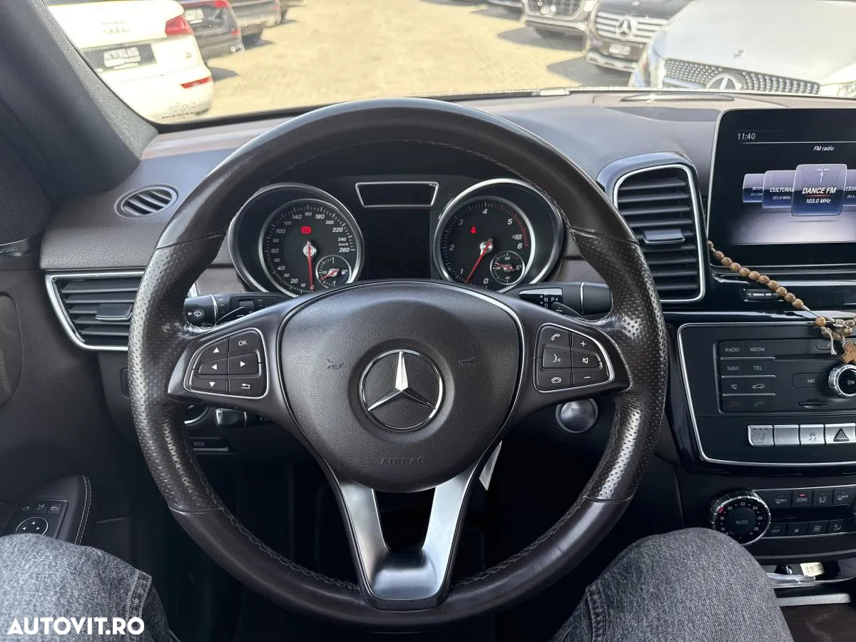 Mercedes-Benz GLE 350 d 4MATIC - 24