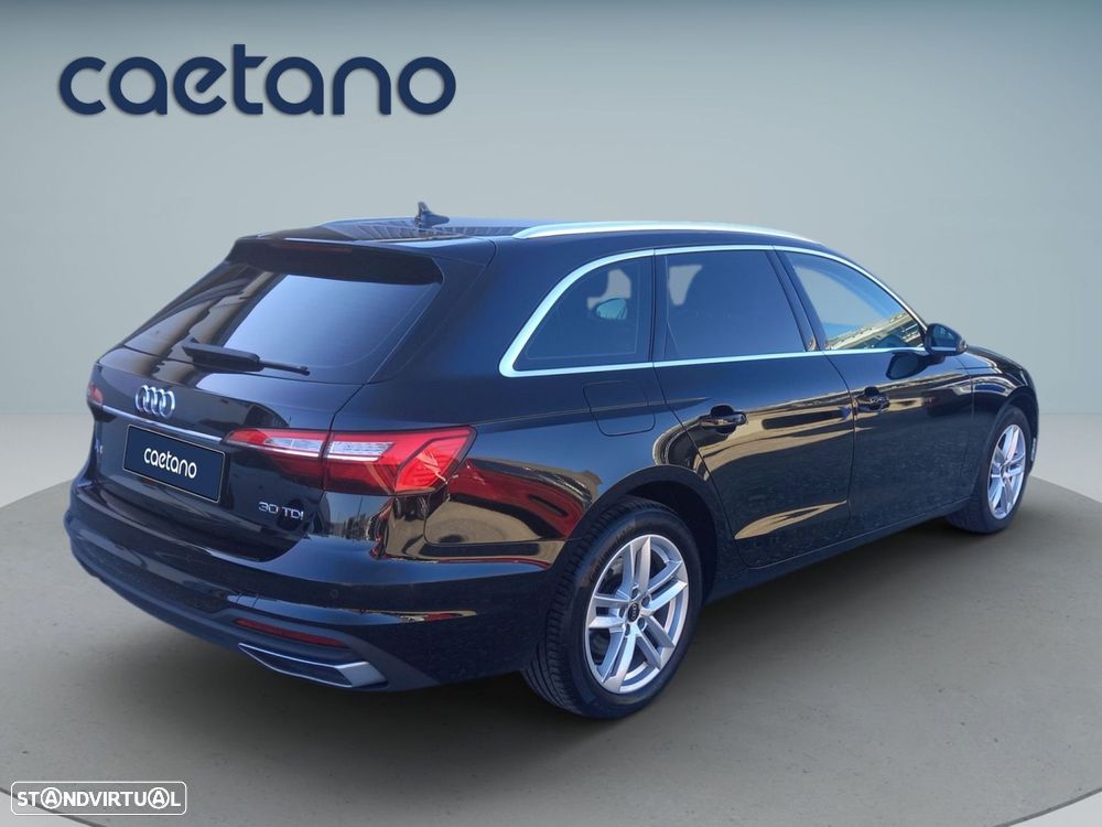 Audi A4 Avant 30 TDI S tronic - 13