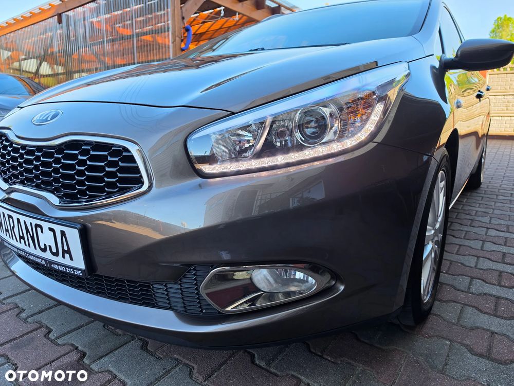 Kia Ceed 1.6 CRDi 128 ISG Spirit - 5