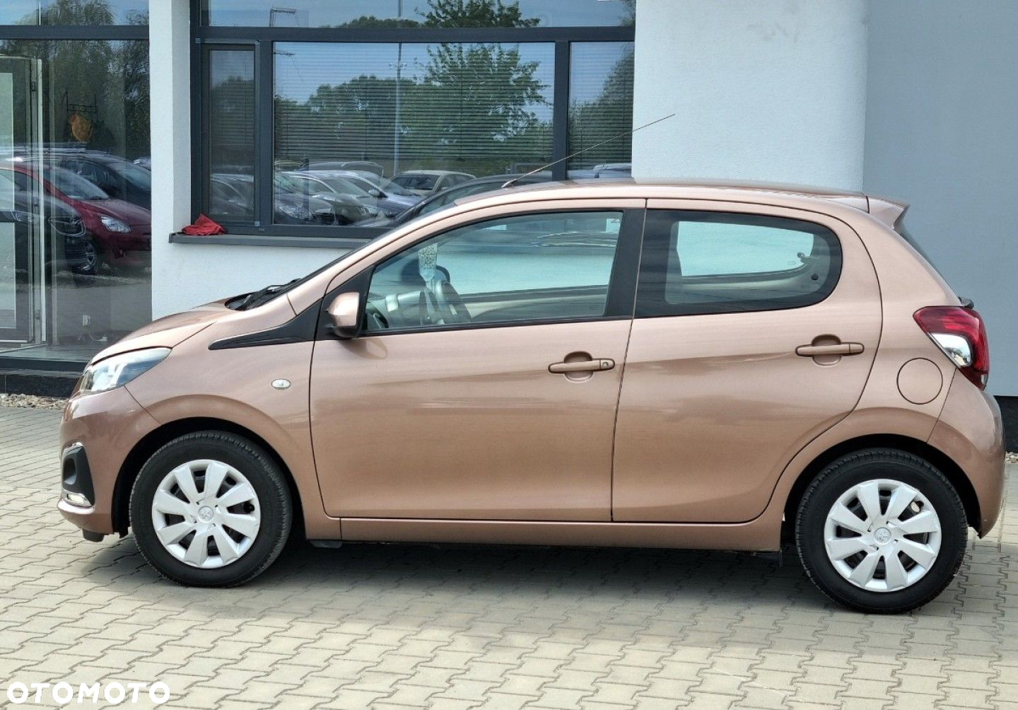 Peugeot 108 - 16