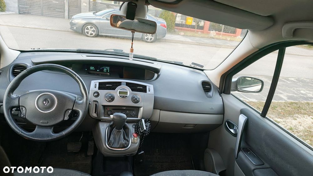 Renault Scenic 1.9 dCi Expression - 10