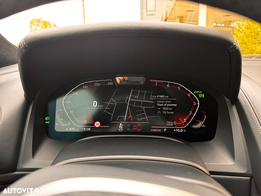 BMW Seria 8 840i xDrive - 11