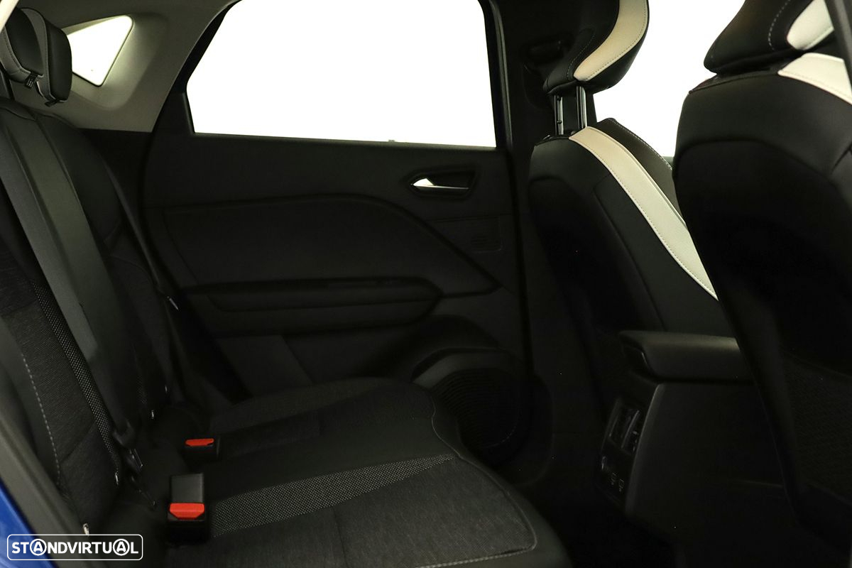 Renault Captur 1.0 TCe Techno Bi-Fuel - 23