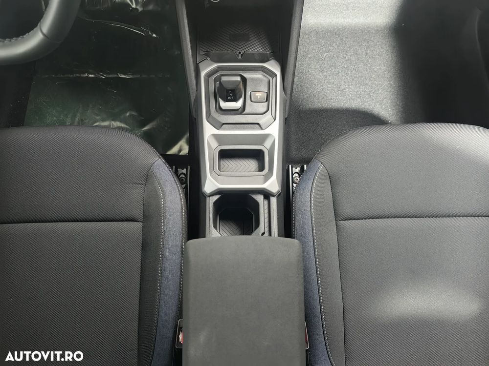 Dacia Duster HEV 140 Journey - 31