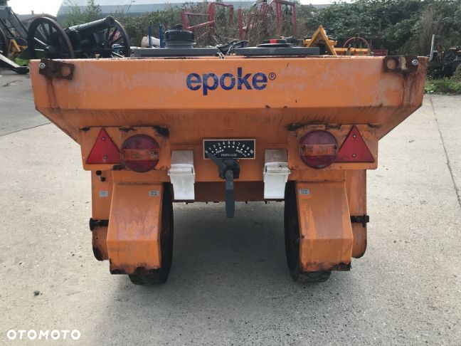 Epoke City Combi SKE8 ciągniona solarka piaskarka posypywarka polewaczka solanki  solanka - 5
