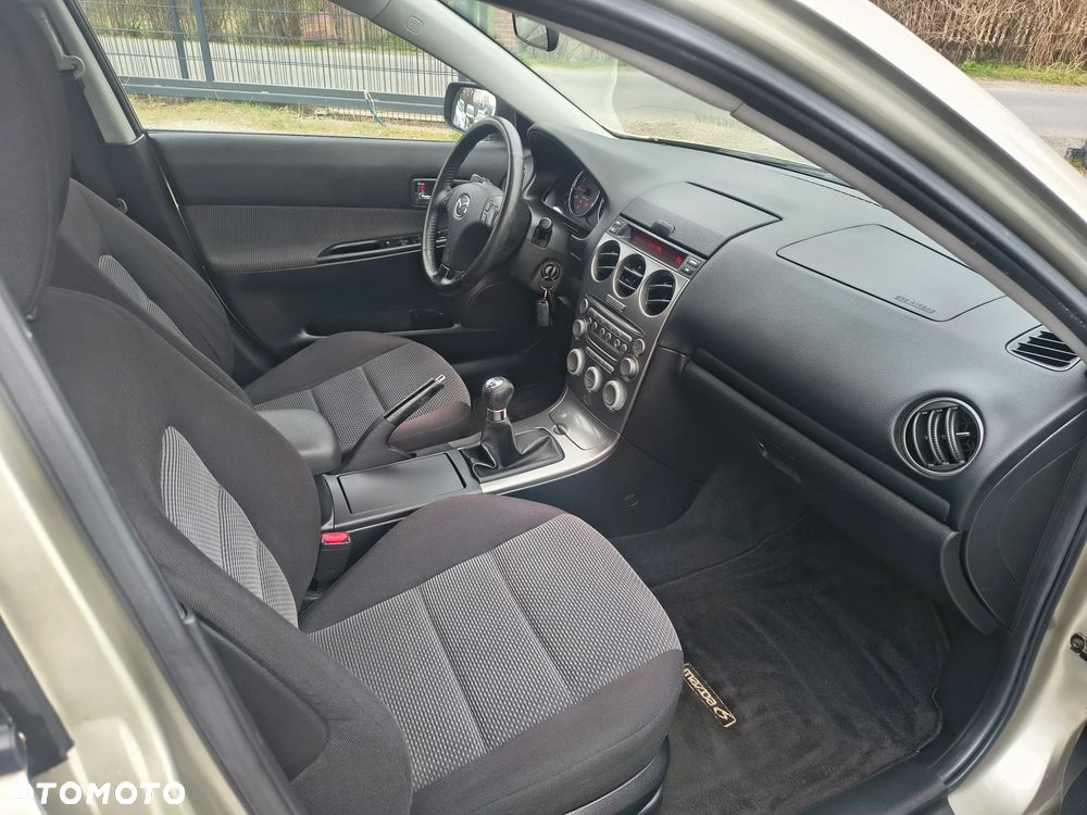 Mazda 6 Sport 1.8 Comfort - 26