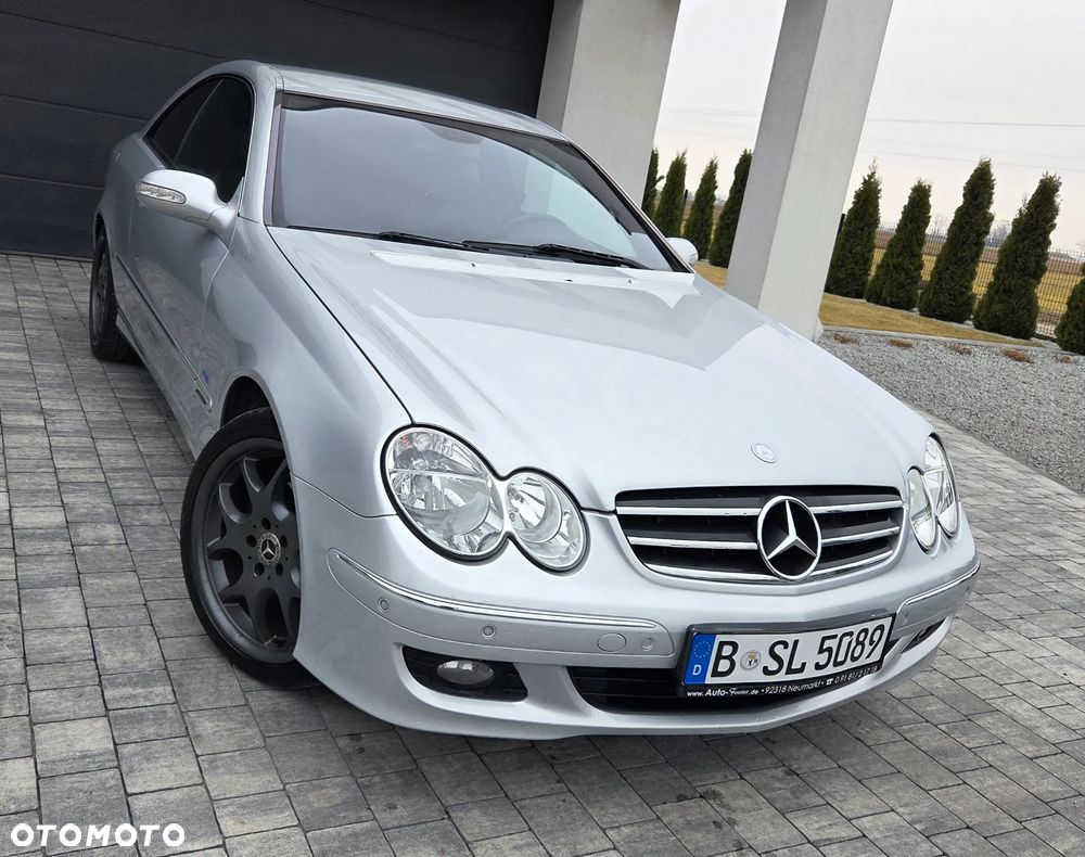 Mercedes-Benz CLK - 2