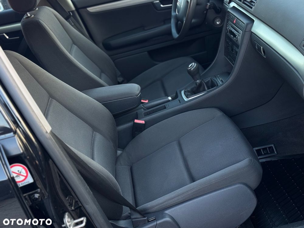 Audi A4 - 24