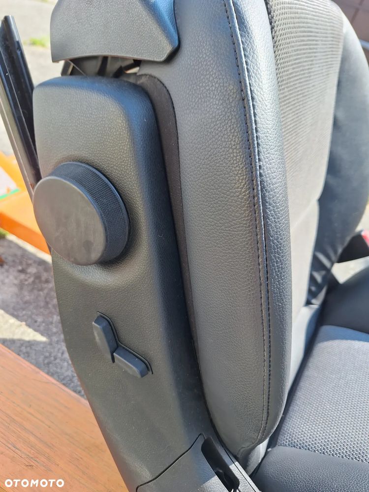 Fotel lewy mercedes c w204 lift orginał,europa - 1
