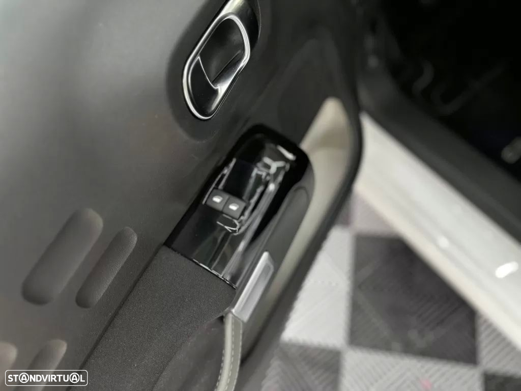 Citroën C3 BlueHDi S&S Feel Pack - 28