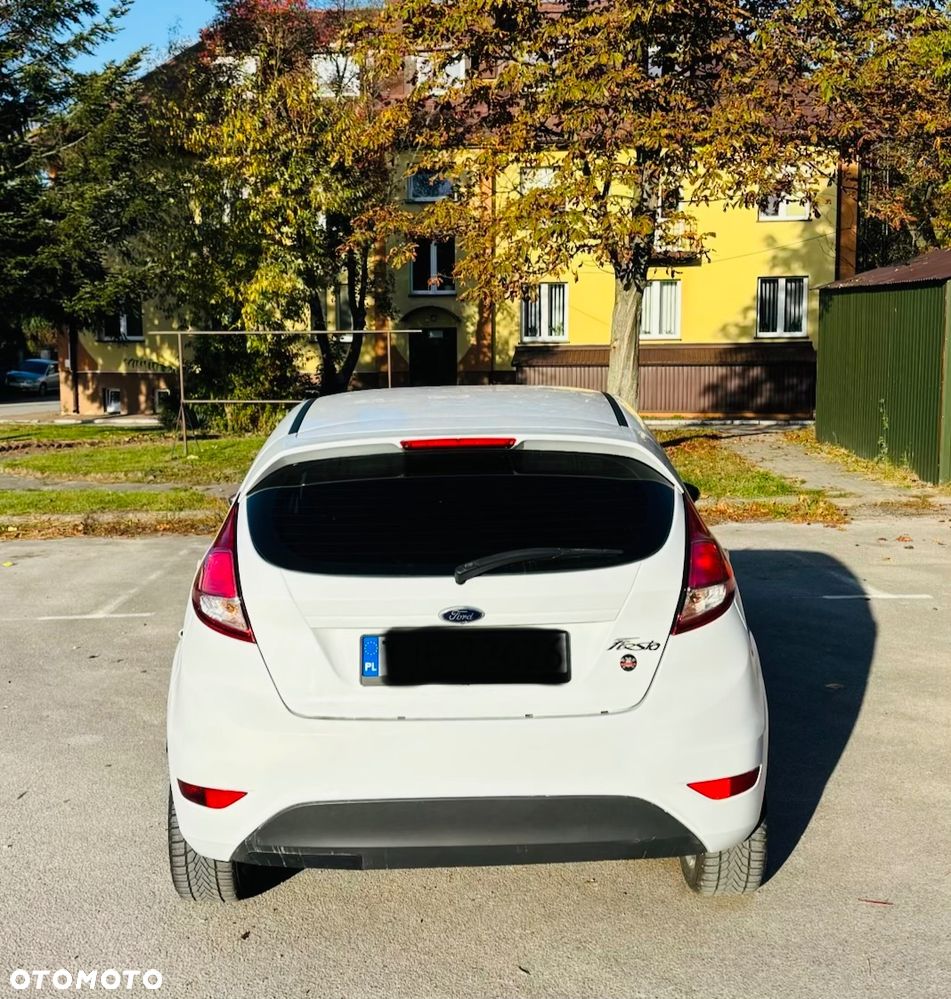 Ford Fiesta 2013 photo 4