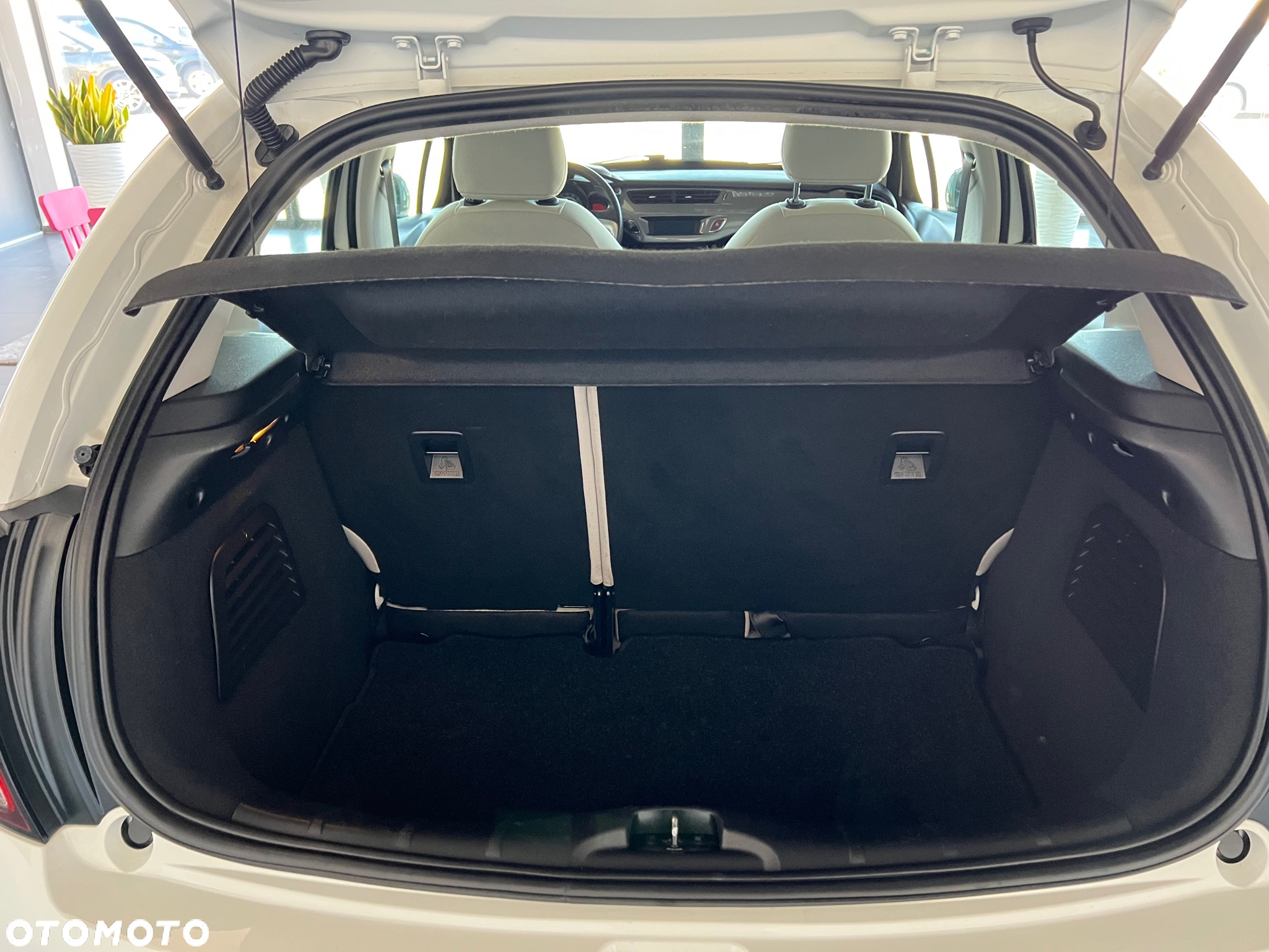 Citroën C3 1.2 VTi Exclusive - 24