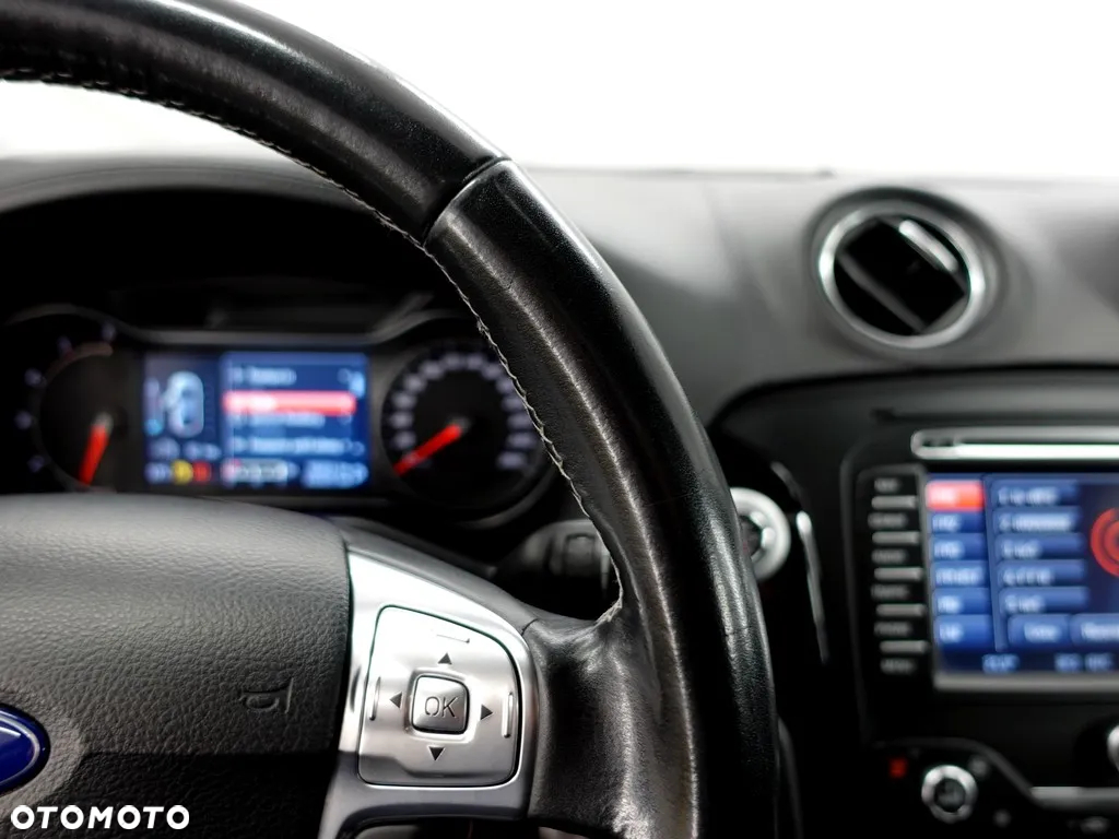 Ford Mondeo - 18