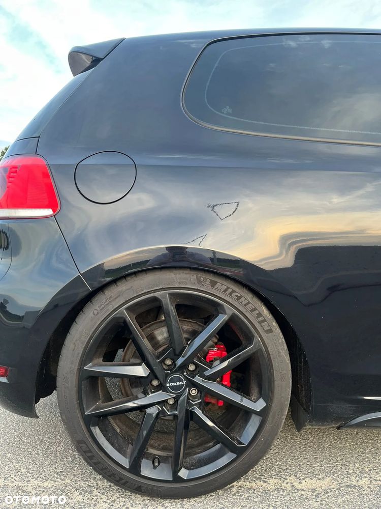 Volkswagen Golf - 12