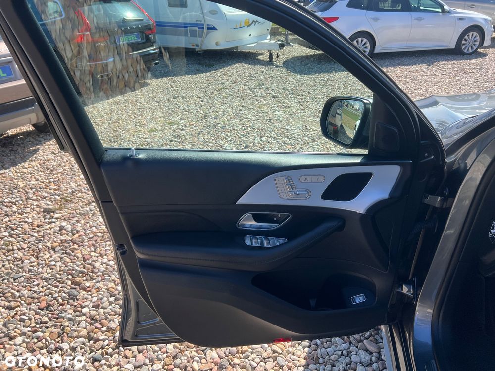 Mercedes-Benz GLE 300 d 4Matic 9G-TRONIC AMG Line - 26