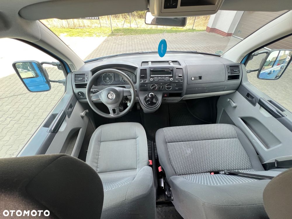 Volkswagen Transporter doka - 13
