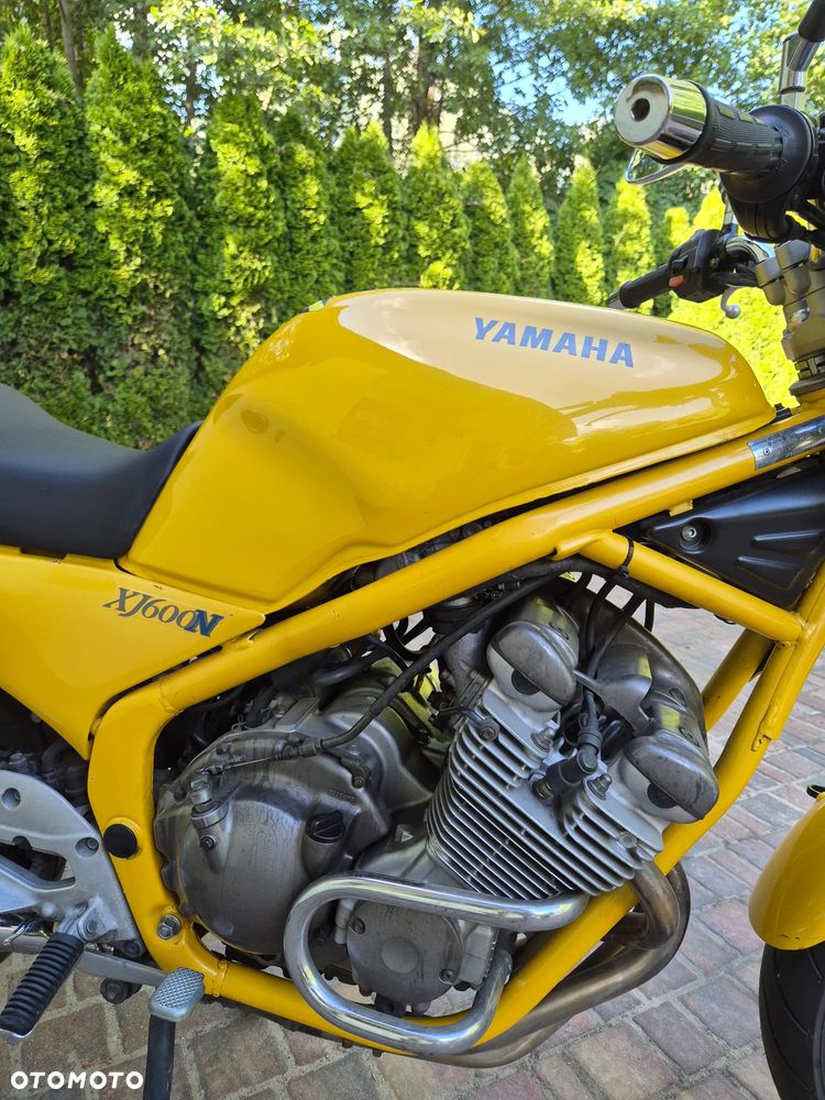 Yamaha XJ - 5