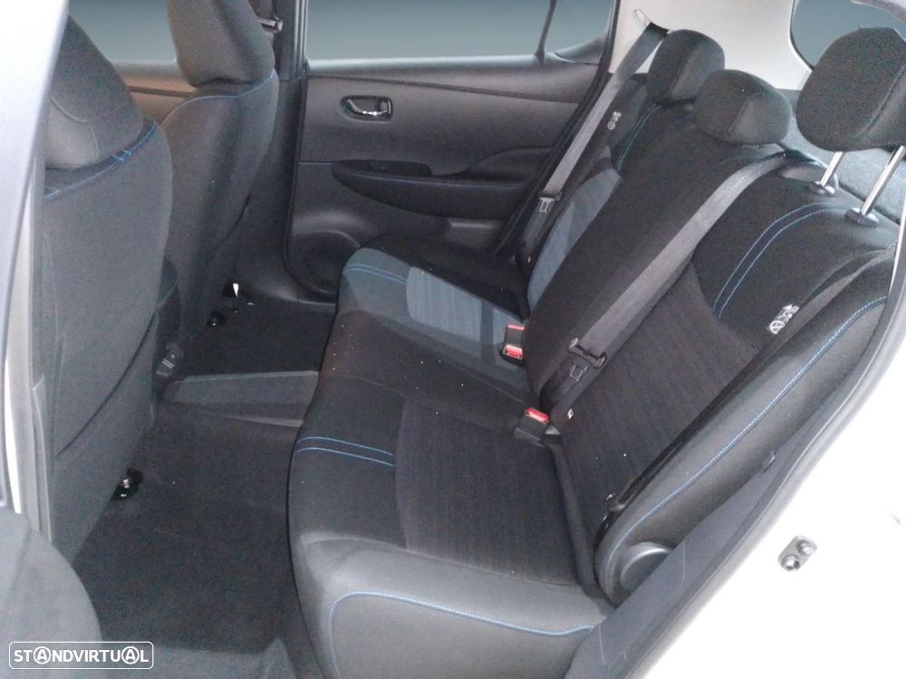 Nissan Leaf Acenta - 13
