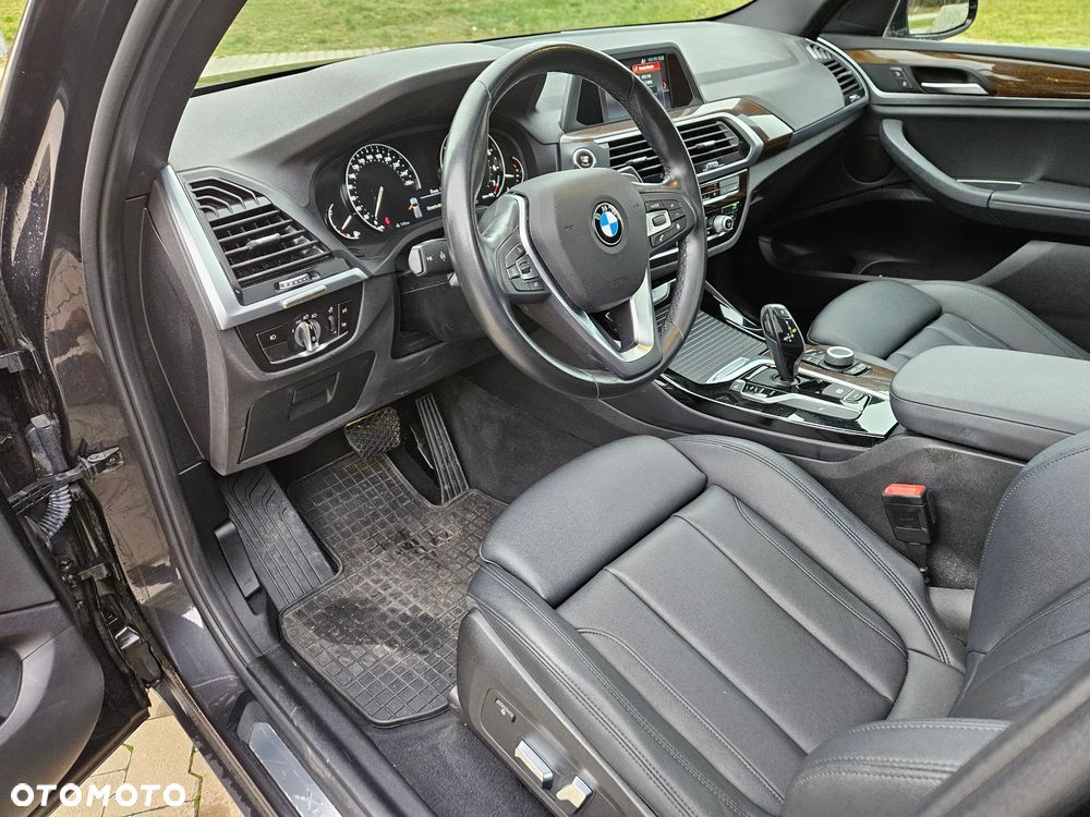 BMW X3 xDrive30i xLine - 9