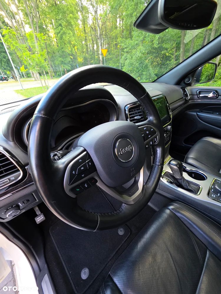 Jeep Grand Cherokee 3.6 V6 Overland Summit - 23